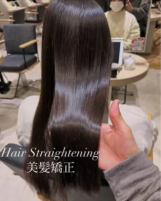 ロング 赤み消し/オリーブ カーキ/福田れんのヘアスタイル