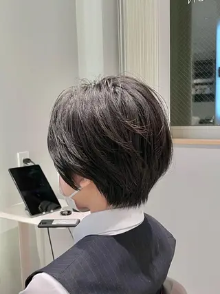 ショート カラー 中村 研介のヘアスタイル