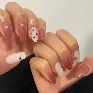 ネイル 小川 奈々花のネイルデザイン