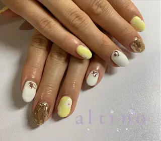 ネイル nail atelier new moon所属・森 貴子のネイルデザイン