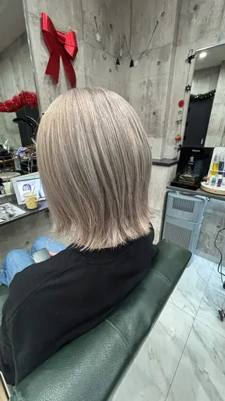 カラー 垢抜けナチュラル🧸 柔らかベージュ🫖のヘアスタイル