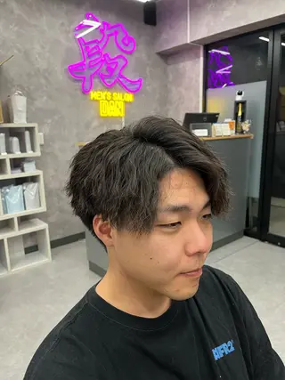 ミディアム Sparks hair所属・グリ モンのヘアスタイル