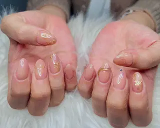 ネイル ダン ゴーゴックビックのネイルデザイン