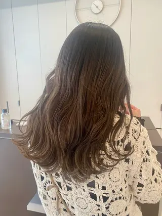 ロング RENJISHI  KICHIJOJI所属・🌈🧡ヤマダ ヒロナ🌈🧡のヘアスタイル