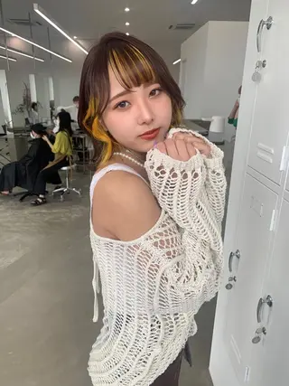 ミディアム カラー YU KIのヘアスタイル