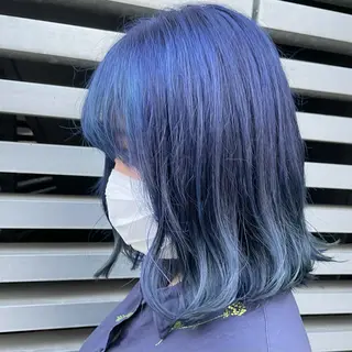 セミロング カラー 岩戸 新のヘアスタイル