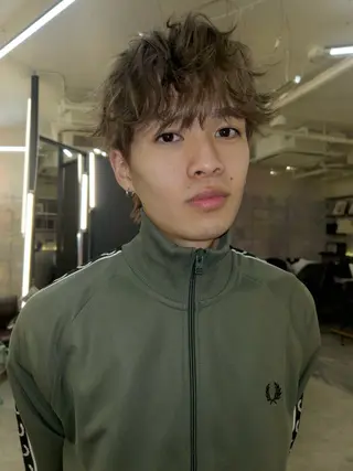 カラー メンズ Yaya ヤヤ / HACO+のヘアスタイル