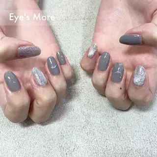 ネイル Eye's More Ochiaiのネイルデザイン