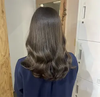 ロング カラー オオニシ オト☁️のヘアスタイル