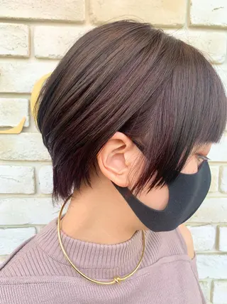 ショート 倉林隆一🐈 ダブルカラー/艶髪のヘアスタイル