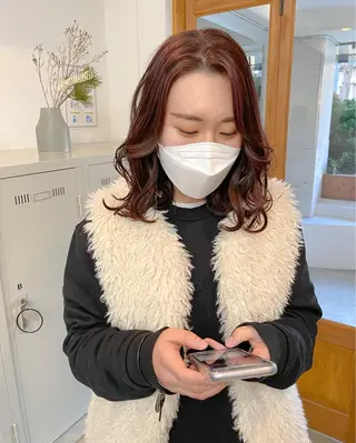 ミディアム COMILE 🌼 SUZUKAのヘアスタイル