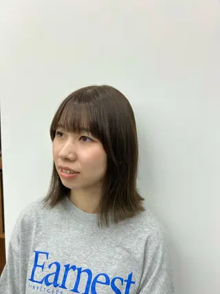 ショート カラー 藤原 あかりのヘアスタイル