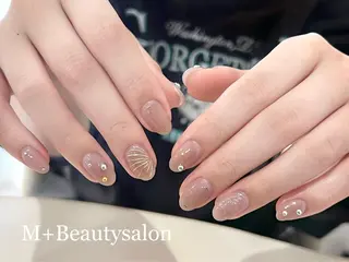 ネイル M+  Beauty Salonのネイルデザイン