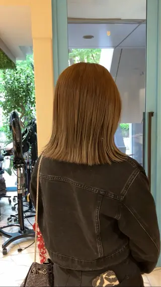 ミディアム カラー CYAN.栄店所属・久野 紗愛のヘアスタイル