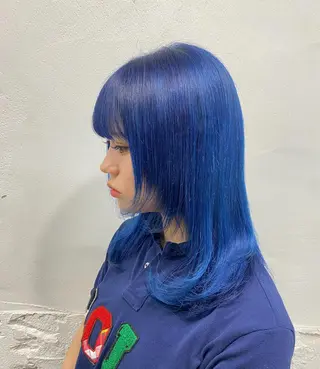 セミロング カラー 🍓URARA 🥀最強ハイトーン❤のヘアスタイル