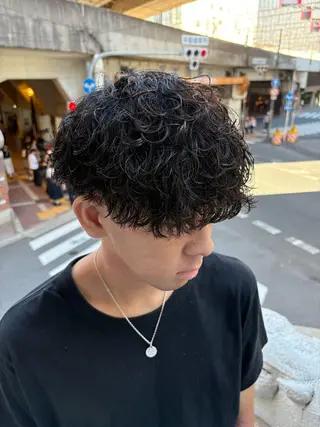 パーマ メンズ KING of hair by NOISM所属・梅田/メンズカット/ パーマ/秋本 大智のヘアスタイル