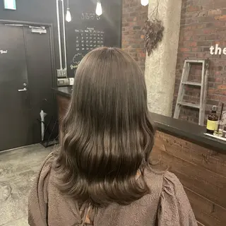 カラー theBRIDGE/ 神谷ゆうなのヘアスタイル