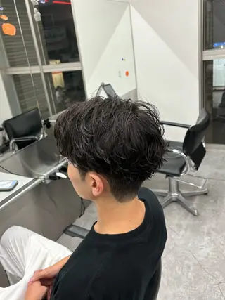 ショート 町田/波巻き/ シャドウ/メンズのヘアスタイル