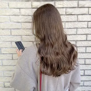 ロング 🌙髪質改善カラー Momoka🦋のヘアスタイル