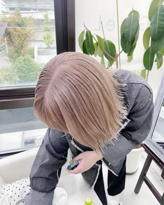 ミディアム カラー AiM 大名　似合わせカットのヘアスタイル