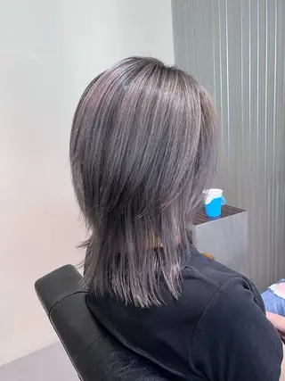 ミディアム カラー KIZU 髪質改善 オカルト怪談のヘアスタイル