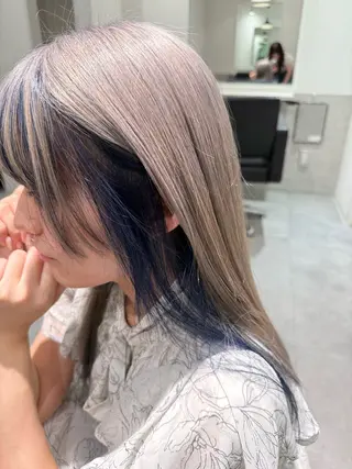 カラー ciera. アオイ🪐✩.*˚のヘアスタイル