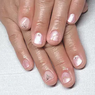 ネイル Eyelash salon mee所属・小船 莉穂のネイルデザイン