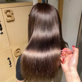 ミディアム カラー misaki 🍒のヘアスタイル