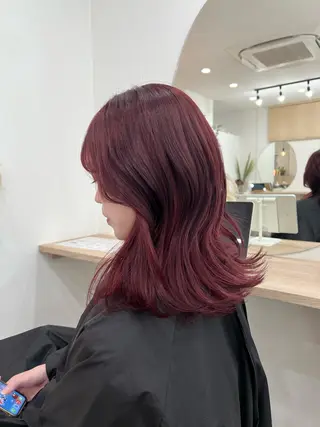 セミロング カラー TOKI mahoのヘアスタイル