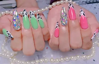 ネイル MUSES  NAIL  SALON所属・MUSES ネイルのネイルデザイン