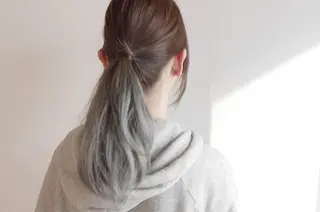 ミディアム セミロング ロング カラー ヘアアレンジ クセ毛お悩みの方 四宮桂佑のヘアスタイル