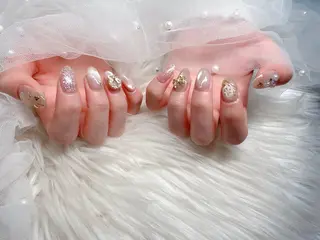 ネイル &ME Momoのネイルデザイン