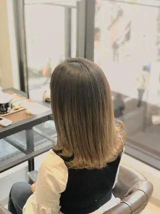 ミディアム カラー 💎エクステ専門店 BIZE梅田🇰🇷のヘアスタイル