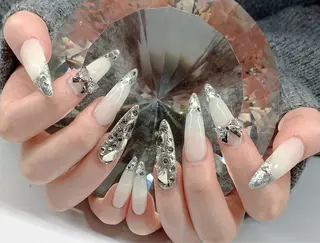 ネイル LoaChaton kaeのネイルデザイン