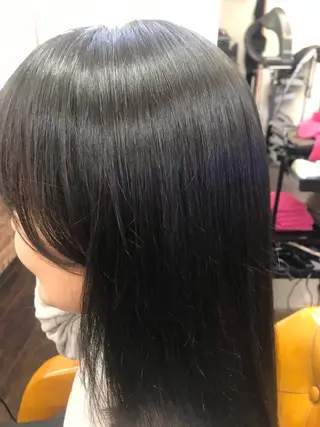 セミロング パーマ 桧山 真のヘアスタイル