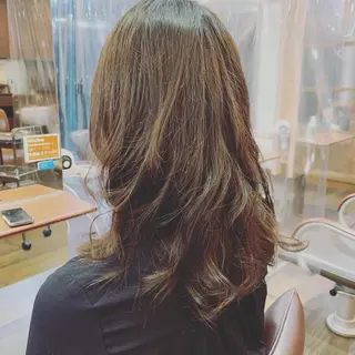 セミロング パーマ NiCHE吉祥寺所属・✨吉祥寺Niche✨ 平山薫のヘアスタイル