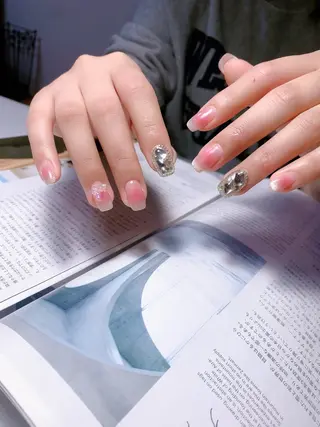 ネイル 💅E•U•B NAIL🌹所属・横浜市中区曙町 ネイルE·U·Bのネイルデザイン