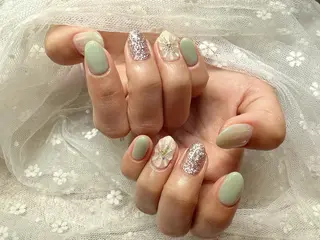 ネイル ラッキースター 大人気店のネイルデザイン