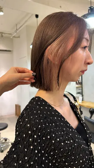 ショート カラー Lomalia Moemiのヘアスタイル
