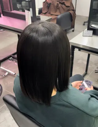早坂 あおいのヘアスタイル