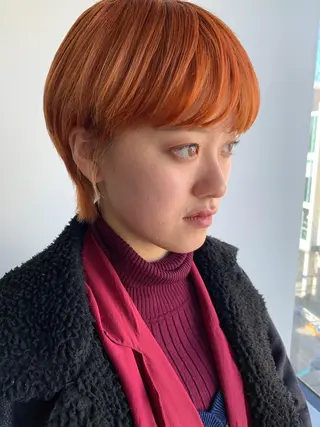 ショート nuu所属・💜ショート💜 ウルフ、ボブ二色亜美のヘアスタイル