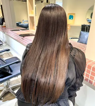 ロング eto所属・髪質改善スペシャリス ト長尾勇弥/梅田中津のヘアスタイル