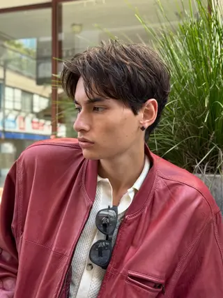 ショート パーマ メンズ メンズ職人/センター パート/富沢真斗のヘアスタイル