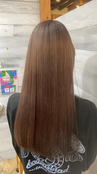 ロング lift by mag所属・ユナ ナチュラル／透明感のヘアスタイル