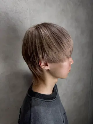カラー 福岡 拓実のヘアスタイル