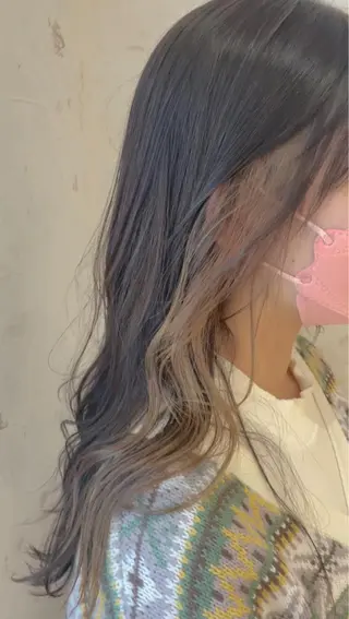 ロング Kanami/韓国風 /艶カラーのヘアスタイル