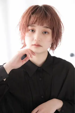 ショート カラー 透明感カラー× レイヤーカット✨高梨のヘアスタイル