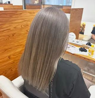 ロング カラー 🌻須藤瑞希🌻 カット/艶カラーのマツエク・マツパデザイン