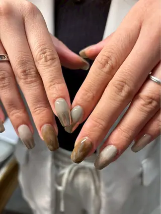 ネイル titiシェアネイル サロン　HIROMIのネイルデザイン