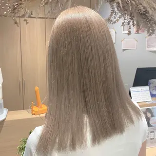 セミロング 服部 真希のヘアスタイル